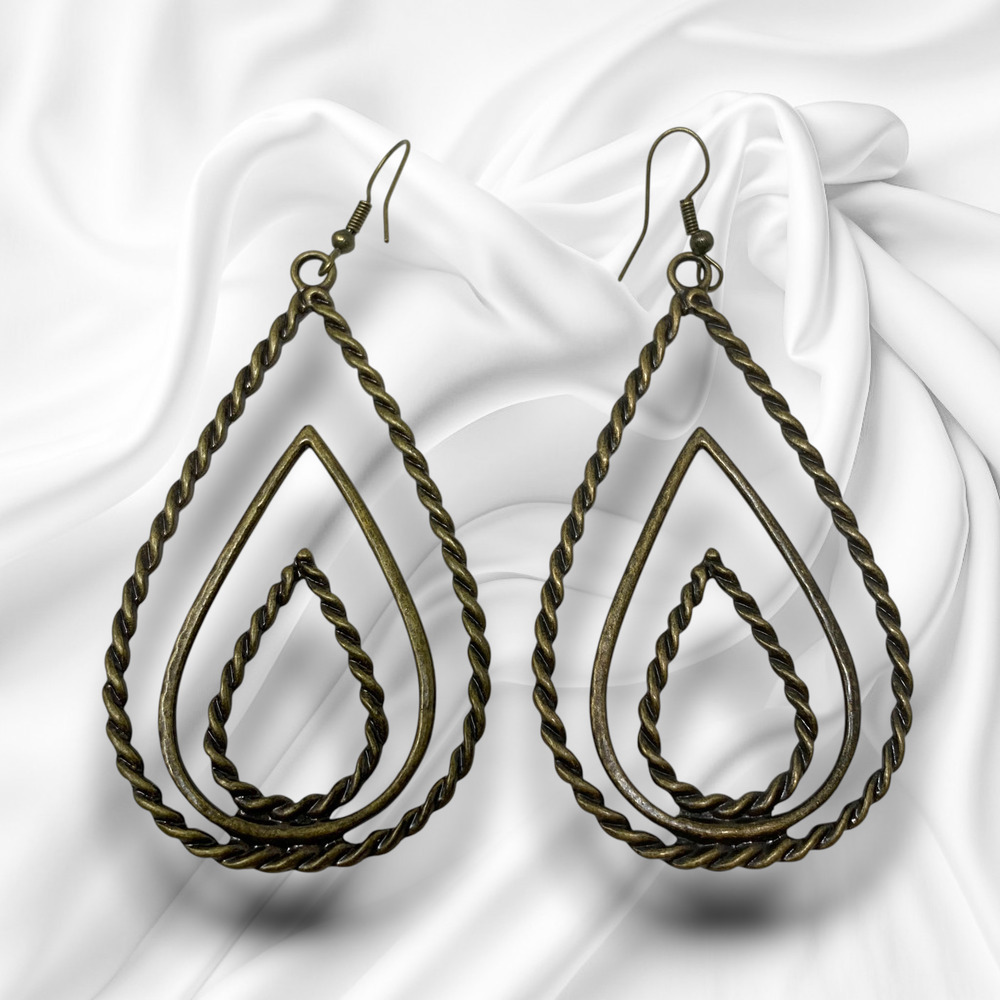 Vintage Y2K Oversized Bronze Dangle Duster Earrings Pierced Bohemian Byzantine